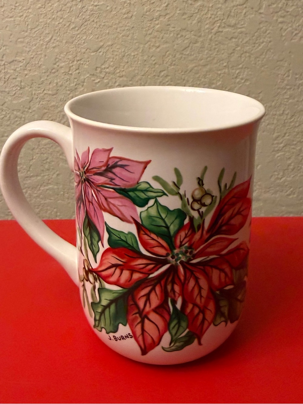 vintage Potpourri Designs “Pink Poinsettias”